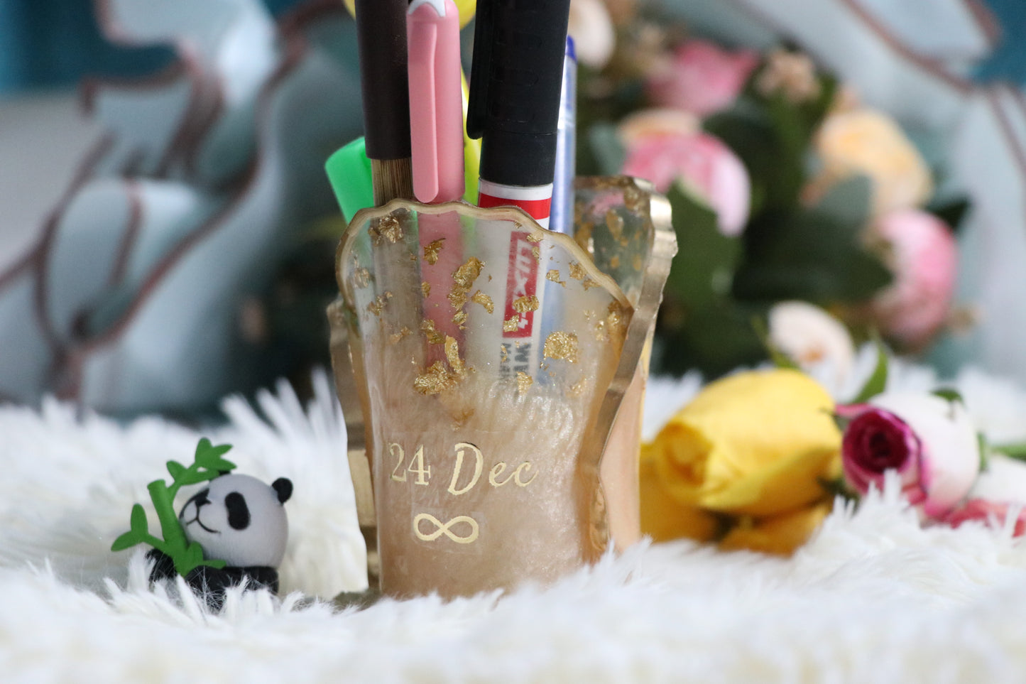 Pen Holder