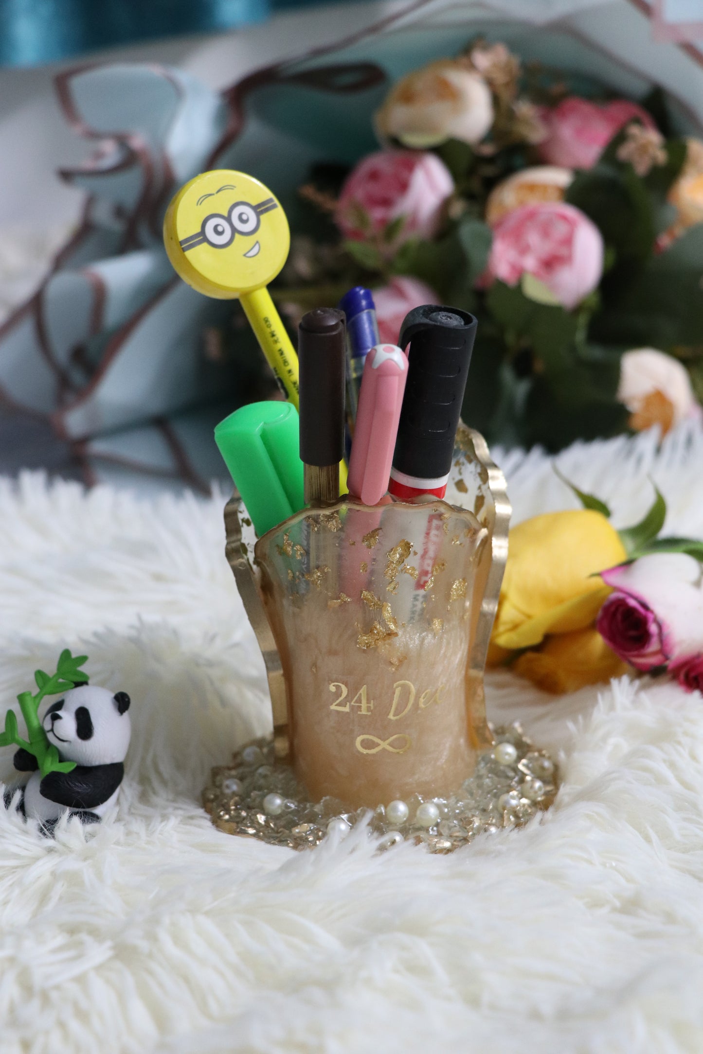 Pen Holder